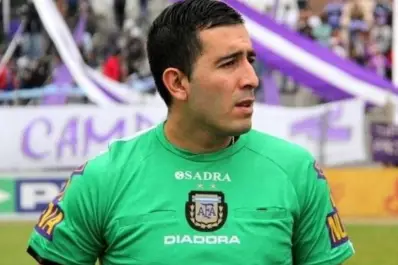 SADRA pidió que Lobo Medina no dirija Banfield-Tigre tras la difusión de chats comprometedores