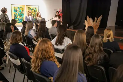 Yerba Buena: capacitan a docentes en el uso del laboratorio escolar