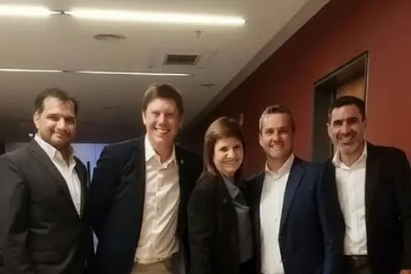 Fenoa 2026: dirigentes libertarios y de otros partidos opositores destacaron el rol empresario