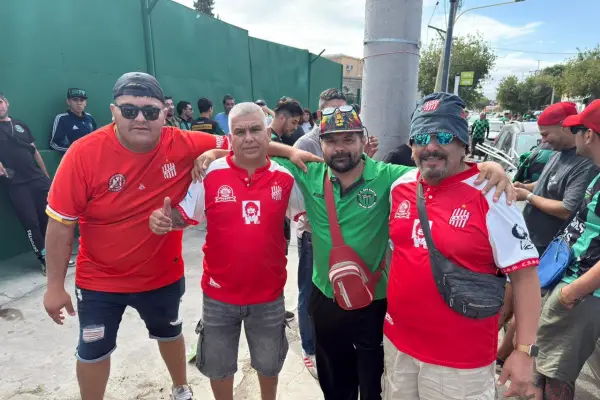 Postal inesperada en San Juan: la amistad que une a los dos San Martín y desafía al fútbol argentino de las sospechas