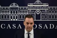 La Justicia pide informes sobre el viaje de Manuel Adorni a Punta del Este