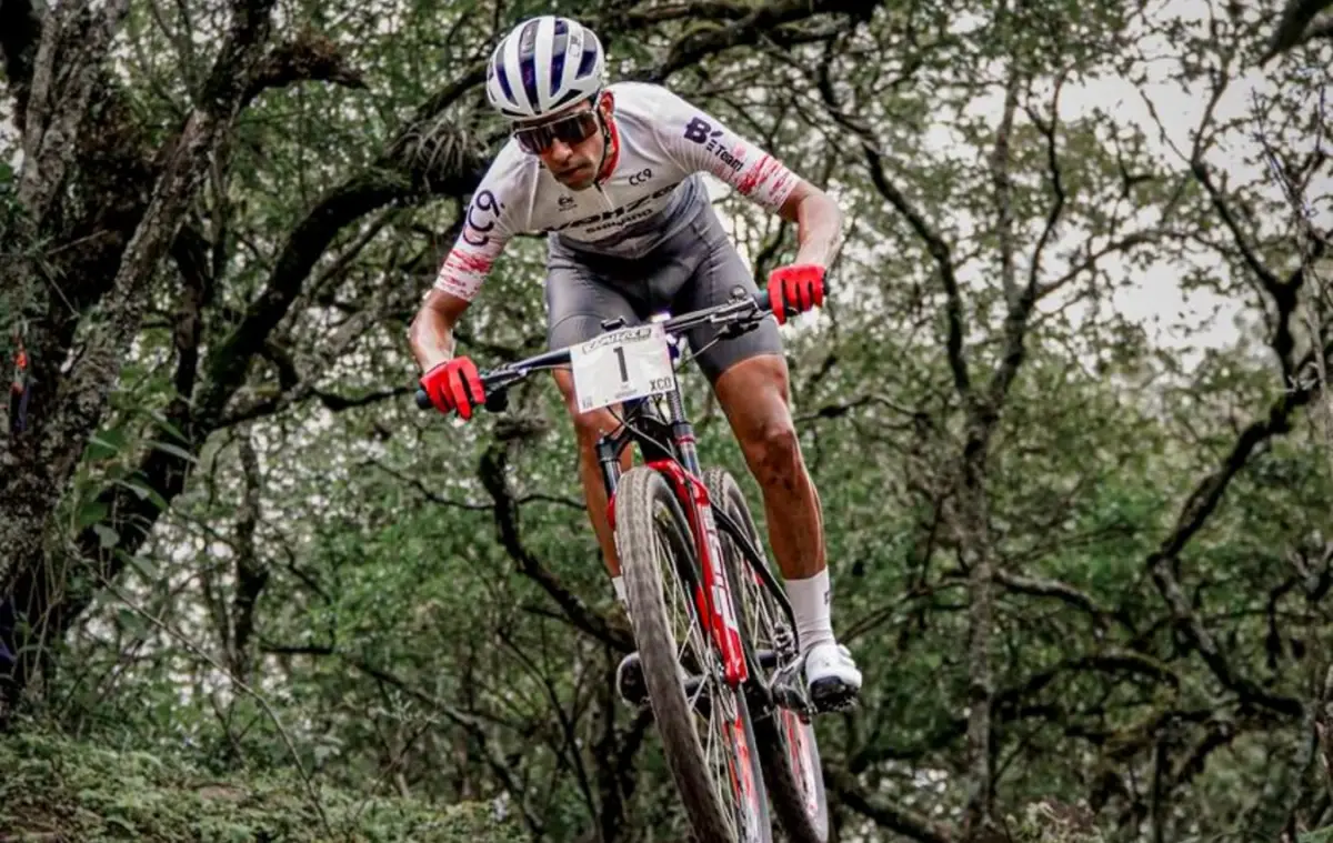 IMPARABLE. “Álvarito” Macías mostró todo su potencial en la primera fecha del campeonato Tucumano de cross country.