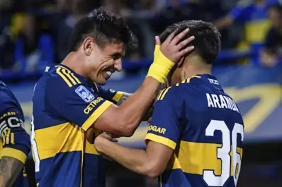 Golazo y lágrimas: Aranda tuvo su bautismo en la red con Boca