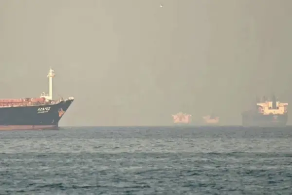 El petróleo escala y las bolsas asiáticas se hunden ante las nuevas amenazas de Trump