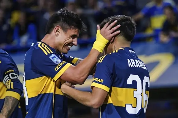 Aranda apareció para abrir una noche espesa y encaminar el triunfo de Boca ante Instituto por 2 a 0