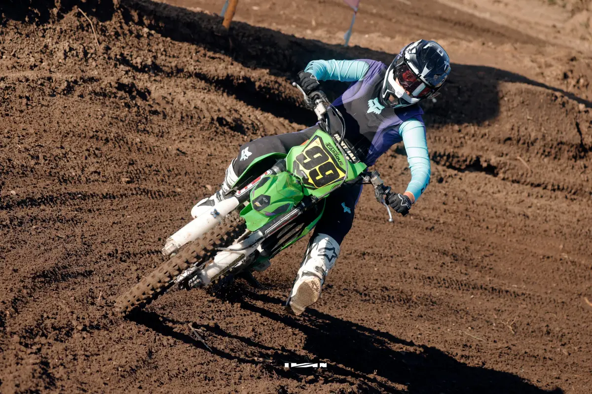 Maripaz Caraque, la tucumana que a los 14 años desafía límites y se gana su lugar en el motocross