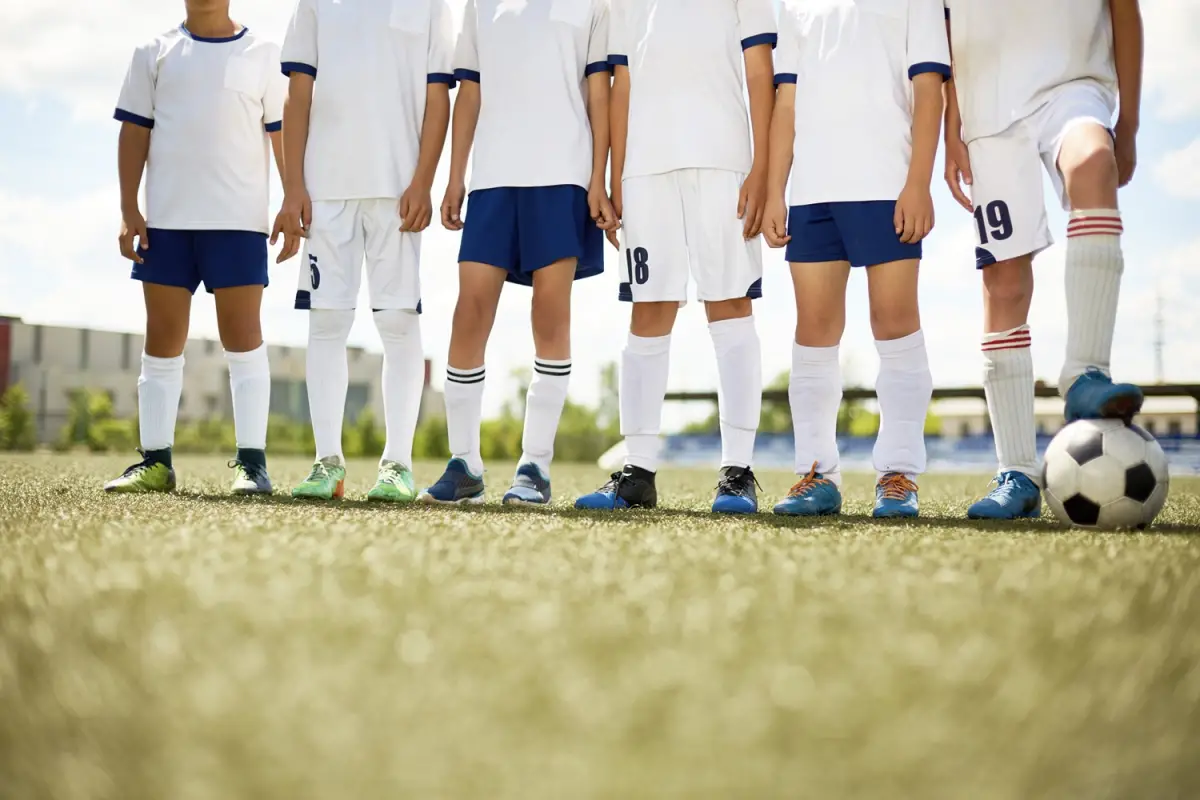 La propuesta reúne a sobrevivientes de abuso y violencia sexual en la niñez de distintos países, quienes, por primera vez en la historia de una Copa del Mundo, tomarán la palabra de manera colectiva en un escenario global. 