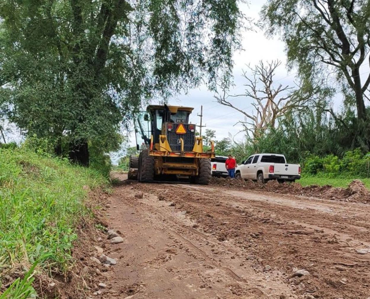 EN EL SUR. Jaldo fijó como prioridad los caminos hacia las escuelas.
