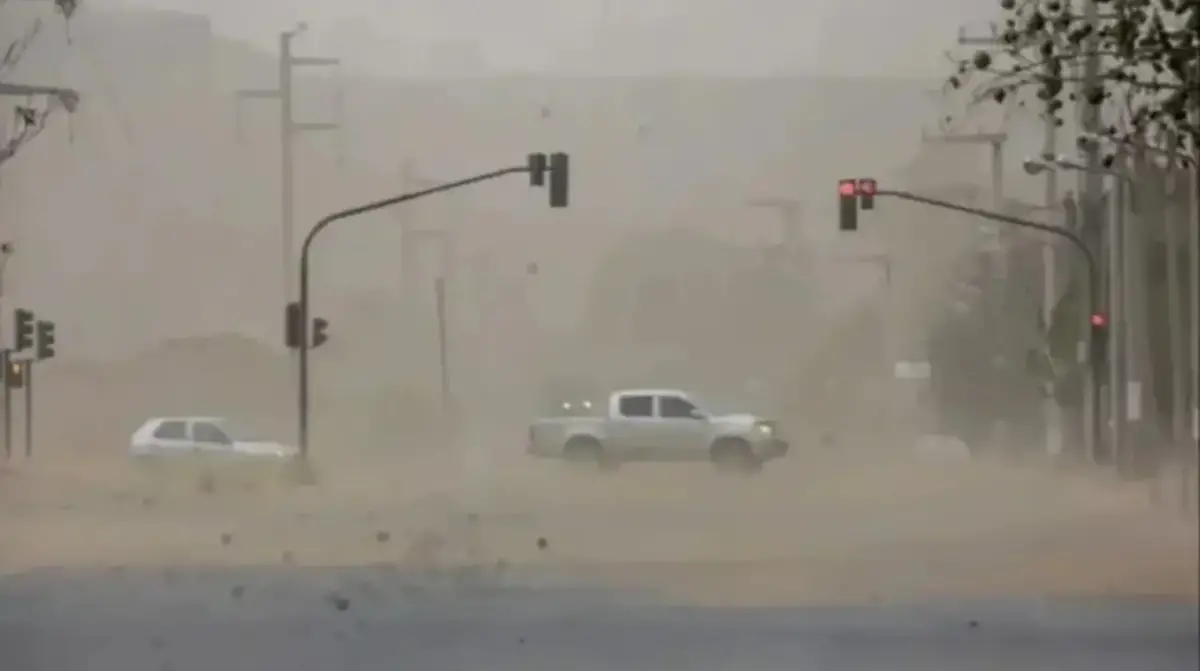 Hay alerta por vientos intensos en el país. 