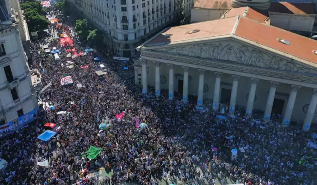 DÍA DE LA MEMORIA. Miles de personas se manifiestan en todo el país. 