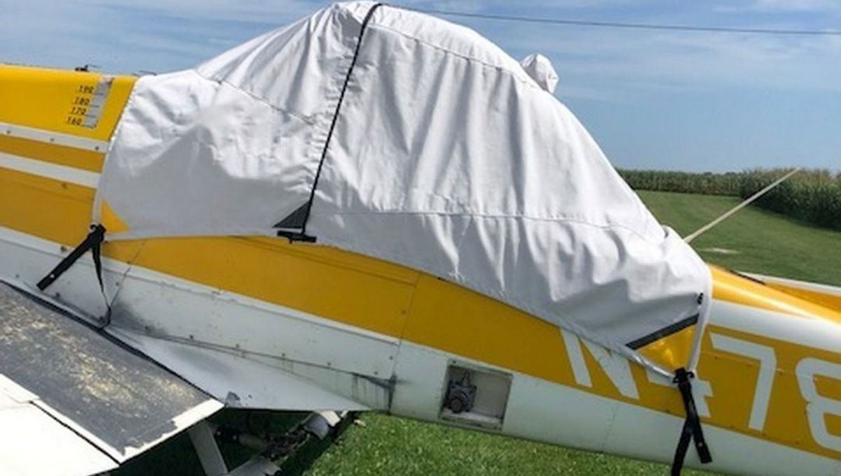 ILESO. El tucumano que piloteaba la nave sufrió lesiones leves por haber aterrizado de emergencia en un campo de Santiago del Estero.