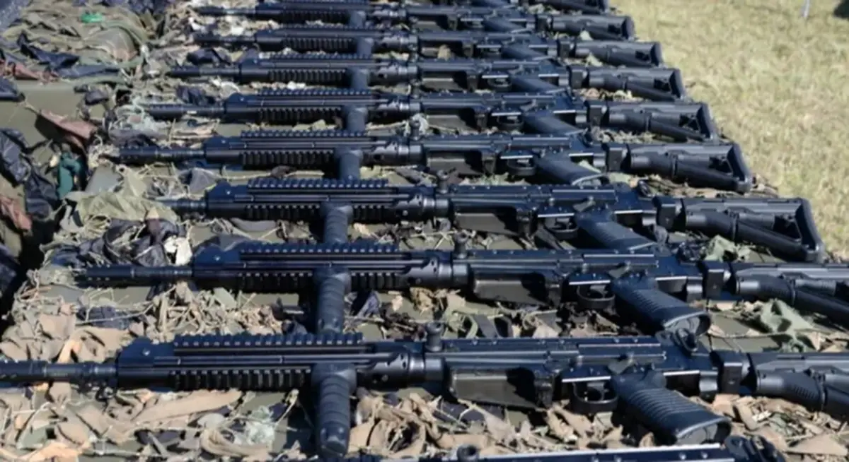 El Gobierno de Javier Milei destinará el 10% de los ingresos de privatizaciones para comprar armamento