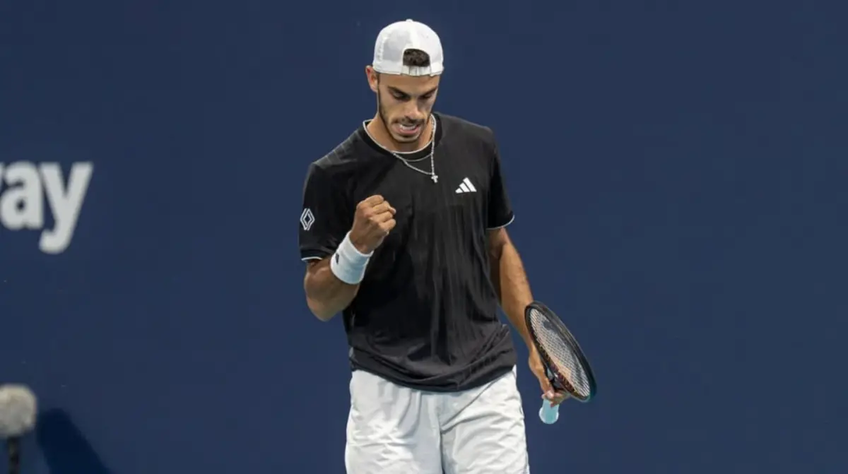 Francisco Cerúndolo venció a Humbert y se metió en cuartos del Masters 1000 de Miami