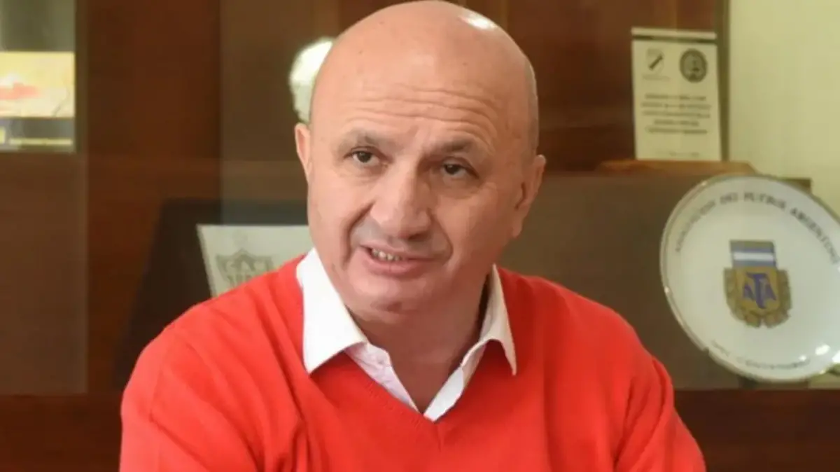 Nicolás Russo, presidente de Lanús.