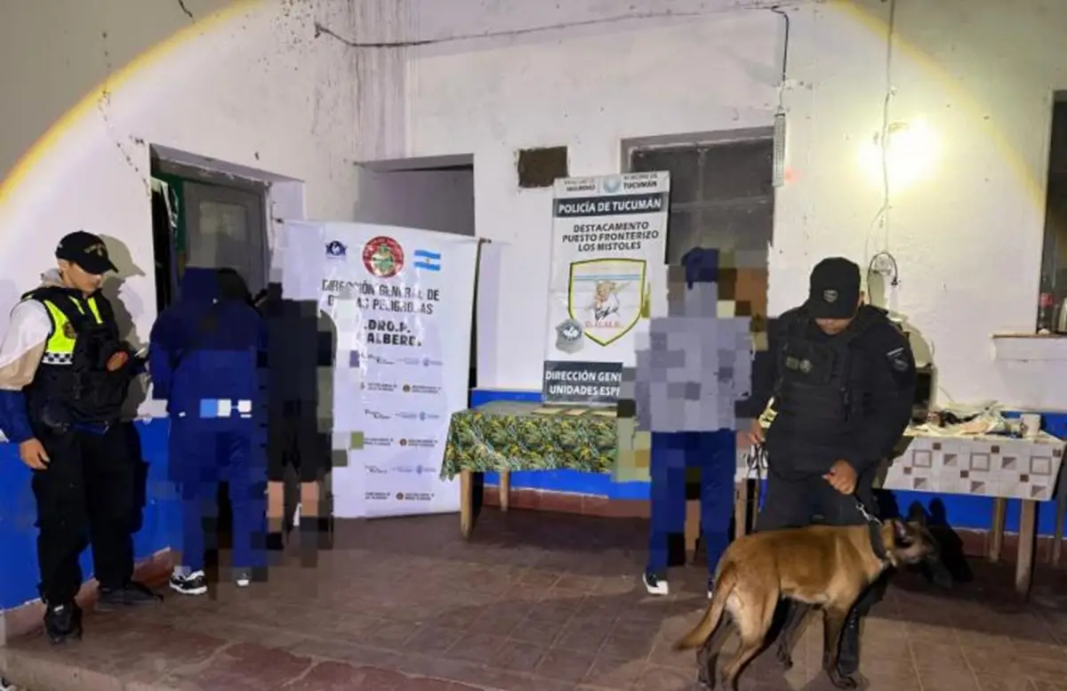OPERATIVOS. Tres hinchas de Atlético Tucumán fueron demorados de camino a Buenos Aires, en la previa del duelo ante Sportivo Barracas. Foto: Gobierno de Tucumán.