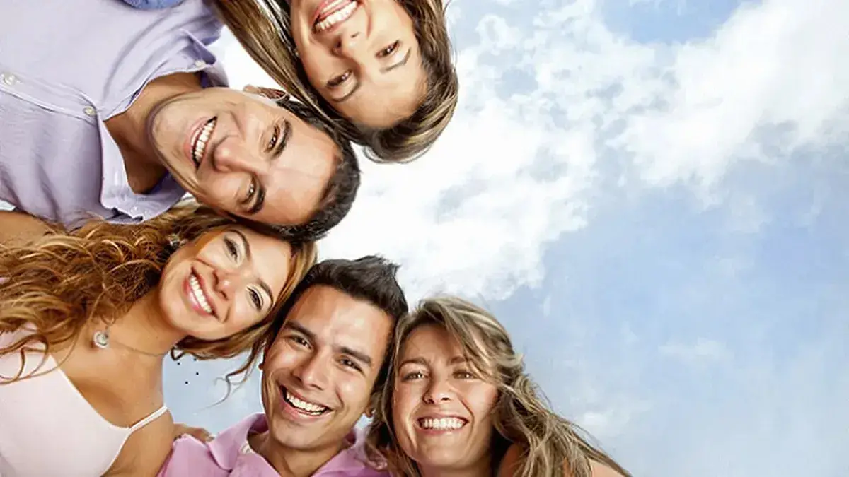 Por qué cuesta hacer amigos en la adultez: los tres errores más comunes, según un psicólogo