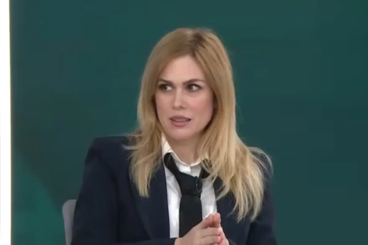 LILIA LEMOINE. La diputada de La Libertad Avanza salió en defensa de Manuel Adorni en medio de la controversia por sus bienes declarados y los vuelos privados a Punta del Este.