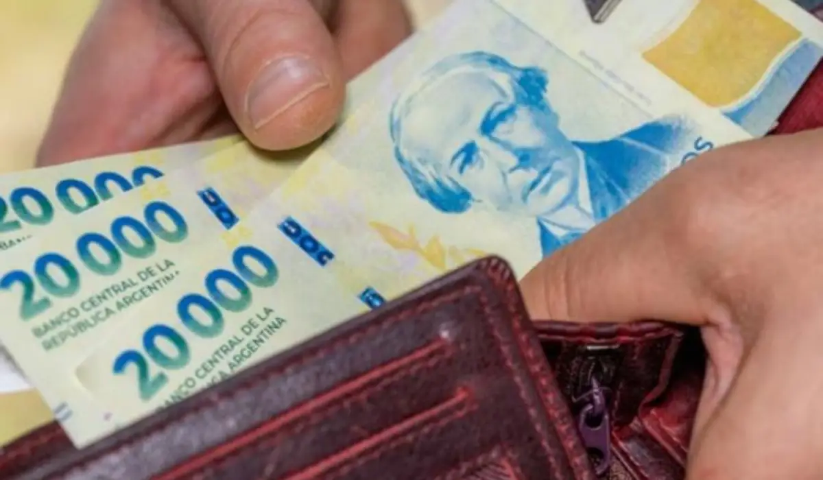 Atención empleados estatales: este sábado arranca el pago de los sueldos de marzo en Tucumán