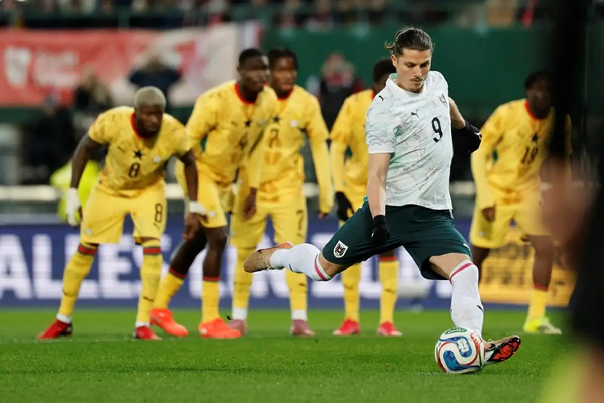 Marcel Sabitzer anotó el 1-0 frente a Ghana.