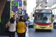 Alerta en el transporte público: podrían “racionalizar” los recorridos por la crisis del combustible