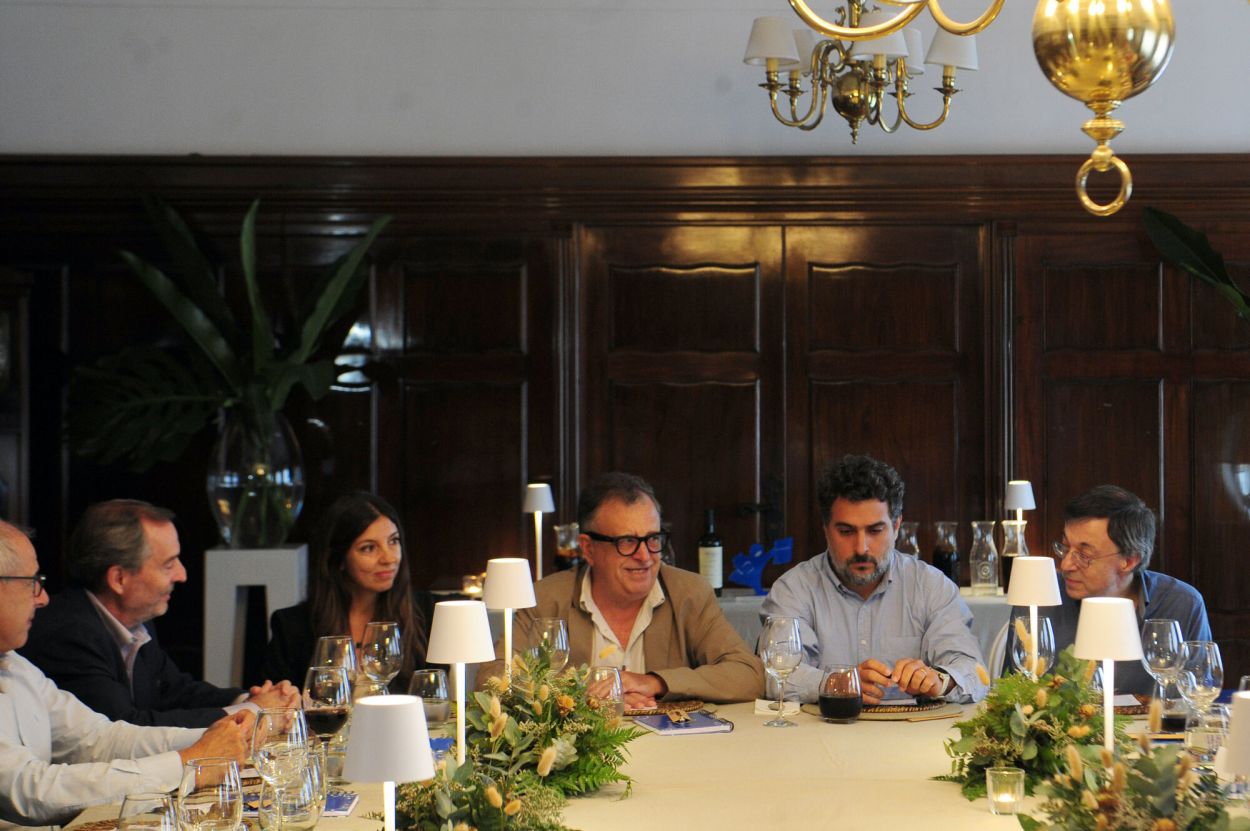 Algunos de los miembros del Consejo de Fundación del Tucumán.