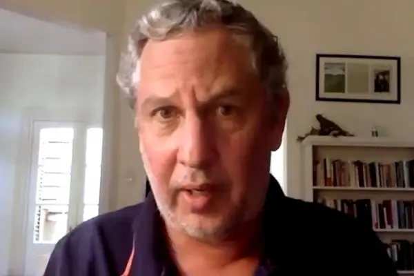 Carreras del futuro: Quienes disfrutan estudiar deberían encaminarse hacia la filosofía, la matemática, la física, la química