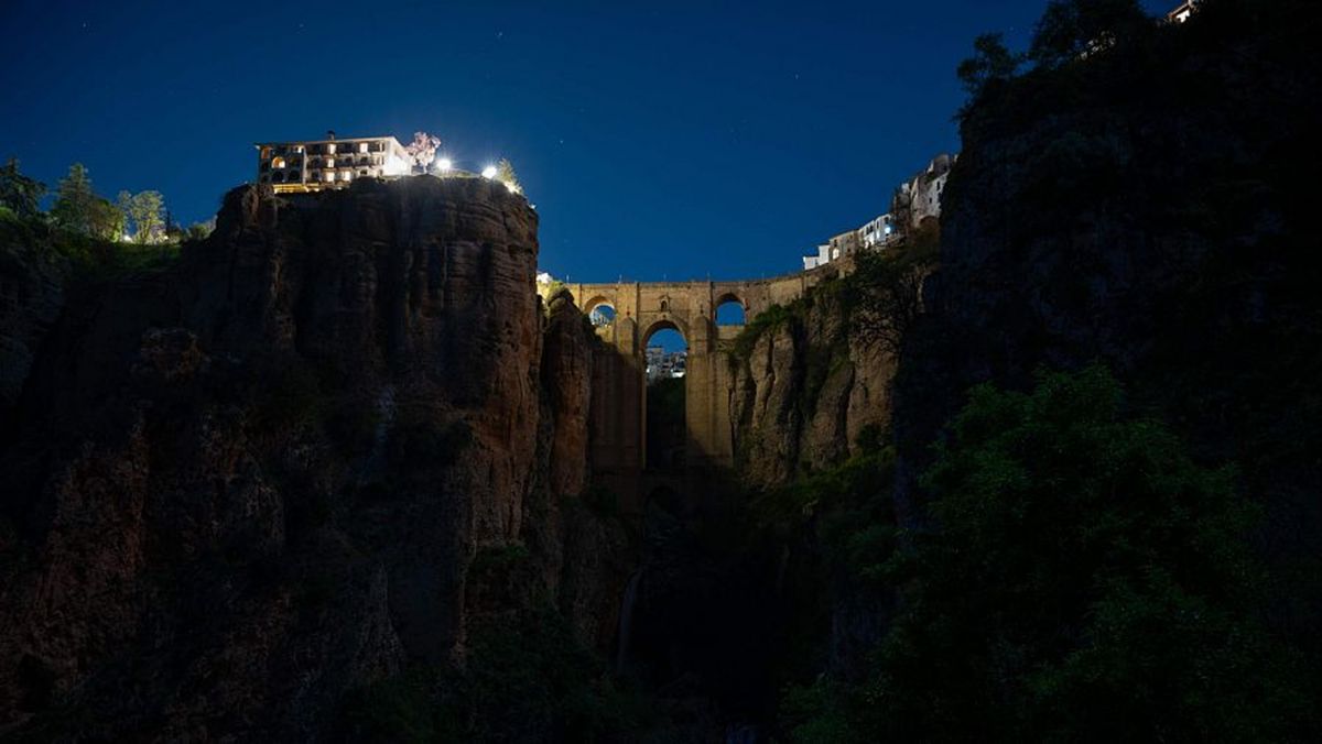 Las impactantes fotos del apagón mundial del 28 de marzo: ¿cuál fue el motivo?