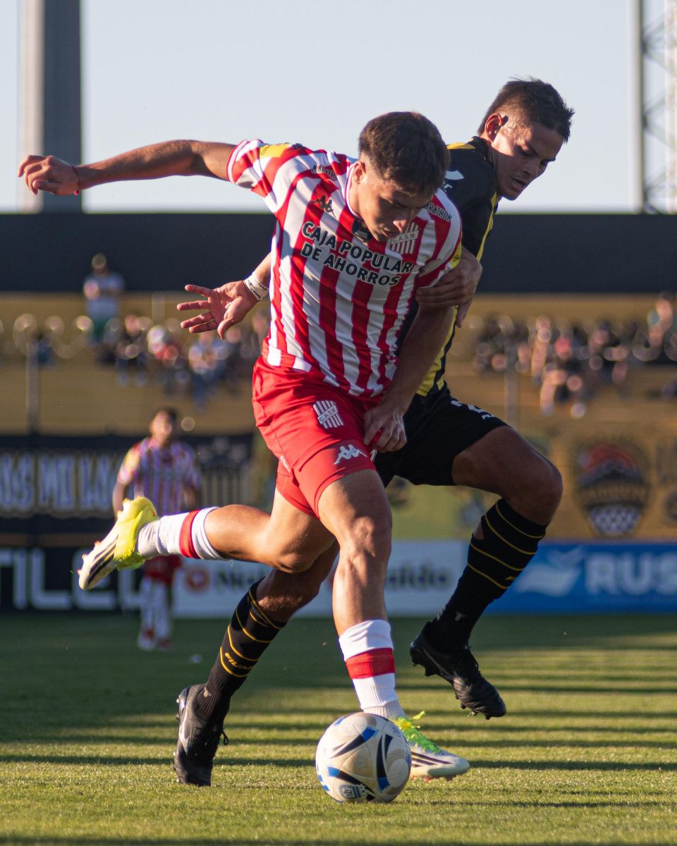 San Martín pegó primero, pero no pudo sostener el resultado y perdió la chance de ser puntero