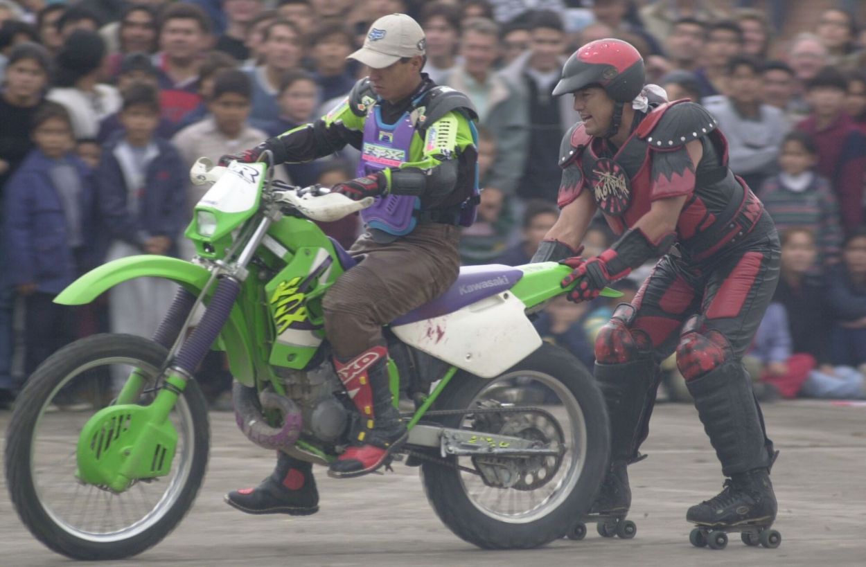 Recuerdos fotográficos: 2001. Vértigo y emoción con el acróbata “Motpaka”