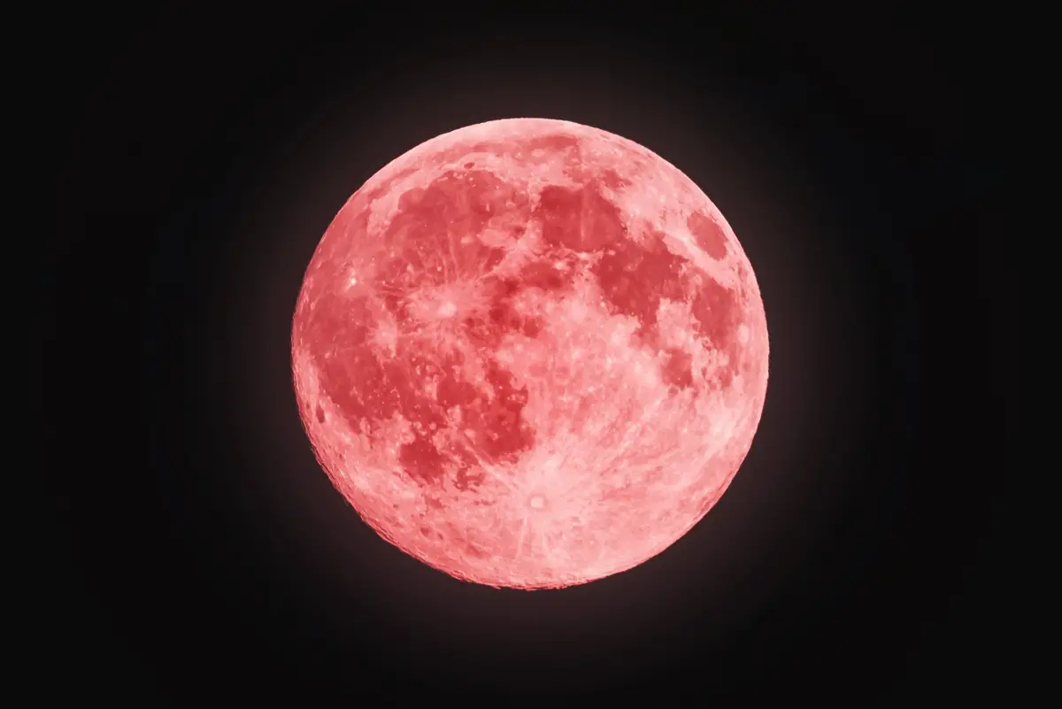Luna llena de abril 2026: cuándo ver el espectáculo de la Luna Rosa