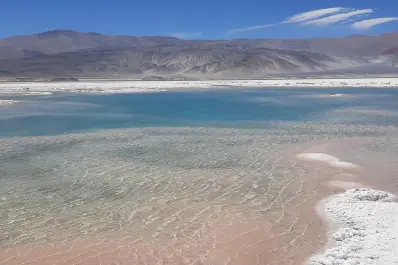 El salar más largo del mundo está en Argentina y es uno de los puntos más desolados del país