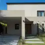 Pileta, cascada y jacuzzi: el detalle de las refacciones que hizo Adorni en su casa del country