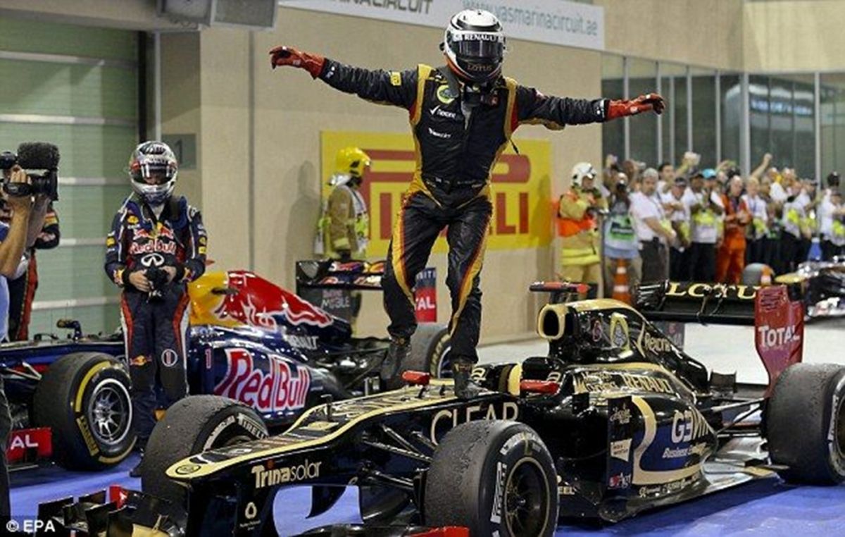 RECUERDO. Raikkonen celebra tras su triunfo en el GP de Abu Dhabi en 2012.