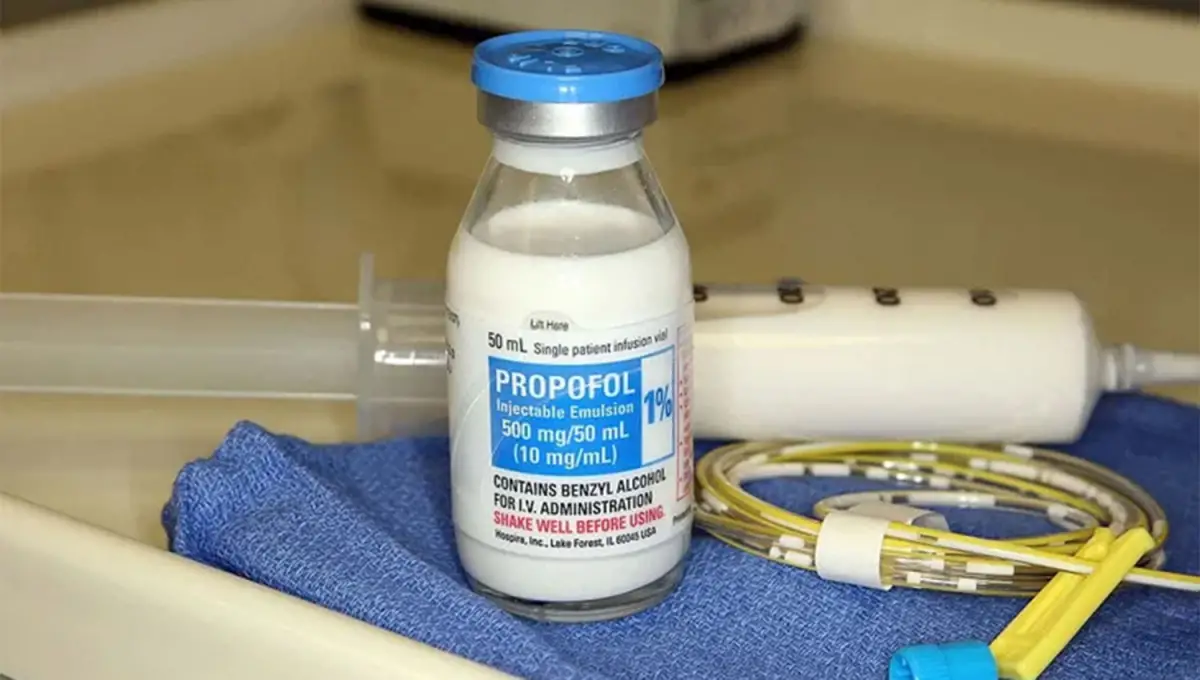USO MÉDICO. El propofol es un insumo que no se comercializa en las farmacias y se distribuye desde las droguerías directamente a los hospitales.