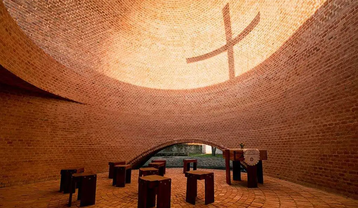 Capilla San Bernardo en La Playosa, Córdoba. 