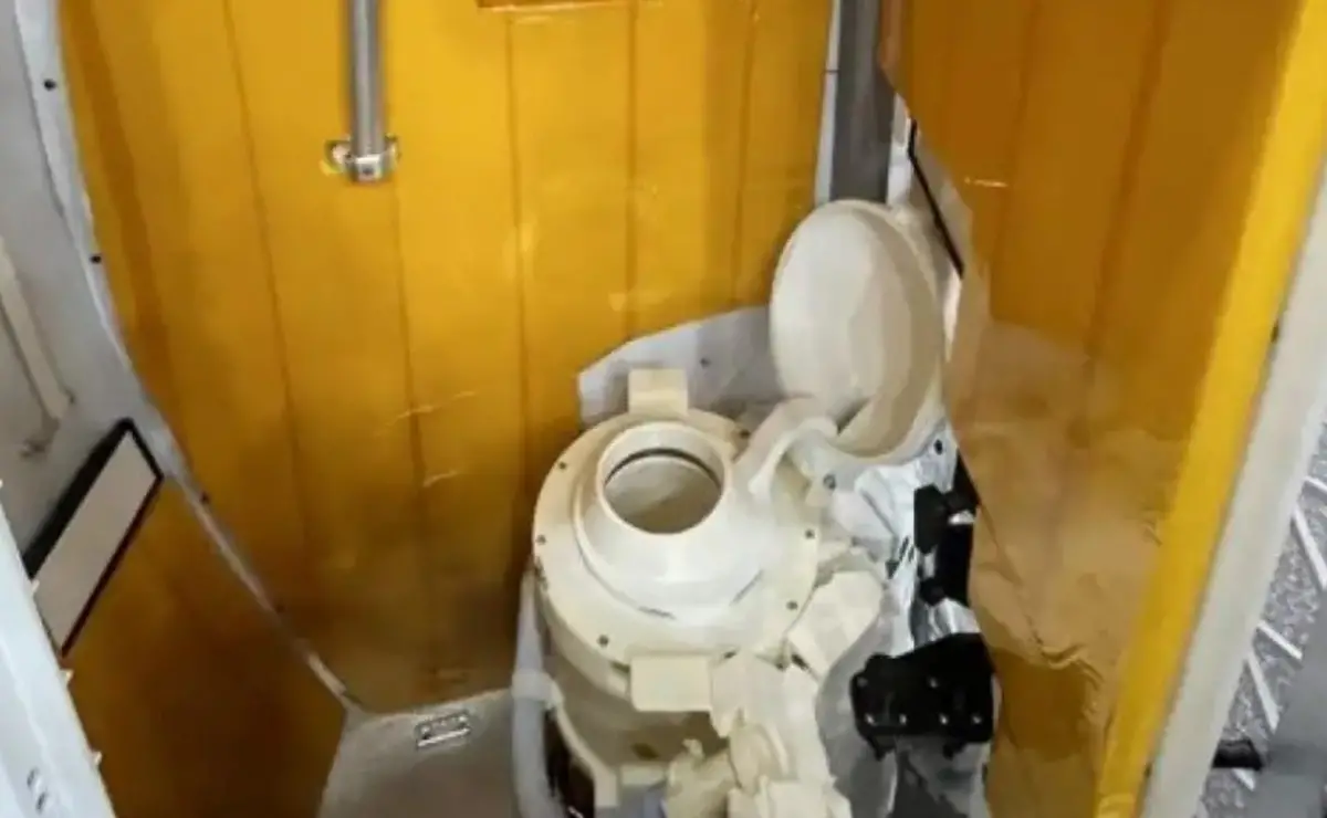 El baño es el único espacio en el que los astronautas del cohete Orion pueden estar solos en la nave.