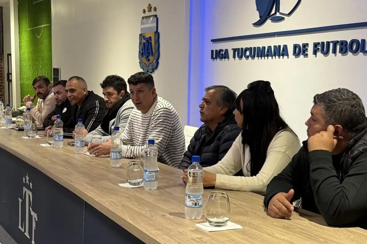 EN MARCHA. Tras la reunión de autoridades de la Liga Tucumana de Fútbol, quedó definido cómo se jugará el torneo Anual este año.