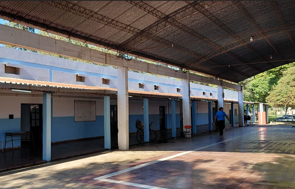 Imagen del edificio que albergará desde el lunes a la escuela Zavaleta