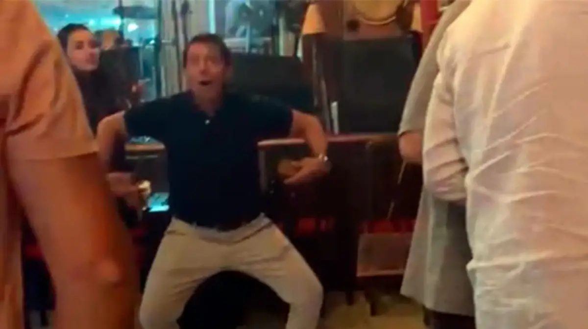 EL polémico gesto del padre de Agostina Páez. 