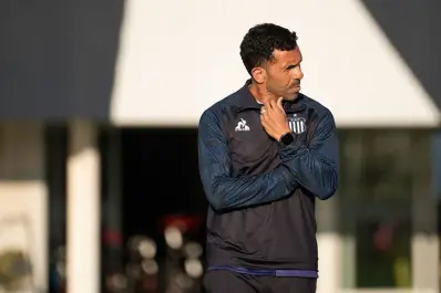 Tevez se rindió ante una joya de Boca: “Parece que tiene 10 años en Primera”
