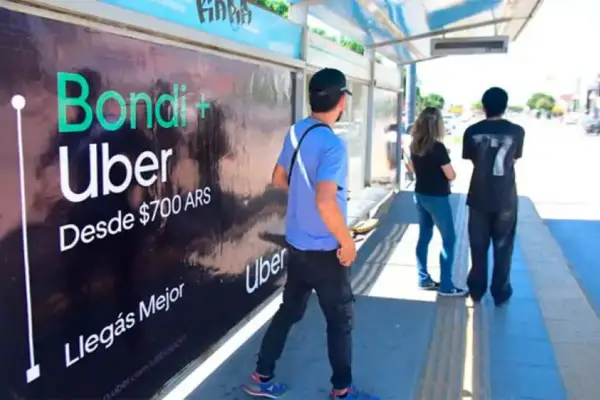 Transporte en Tucumán: ¿se viene una polémica por Uber+Bondi?