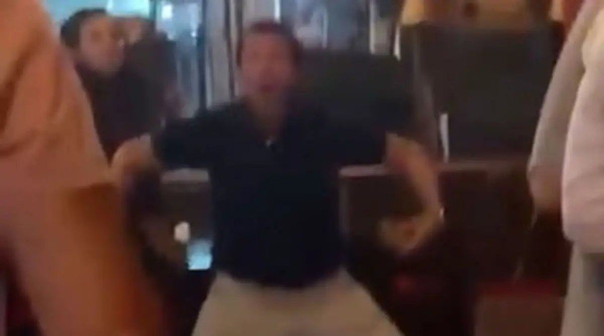 VIDEO. Mariano Páez habría repetido los gestos racistas que hizo su hija.