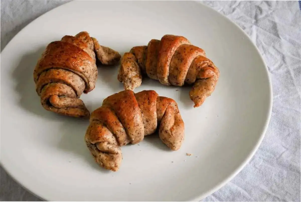 Cómo preparar medialunas sin harinas.