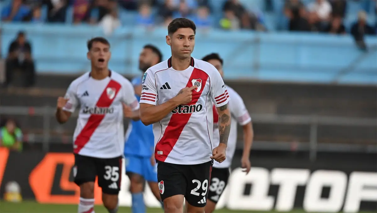 LA CUARTA. River Plate buscará una nueva victoria, esta vez ante Belgrano, para seguir de cerca a Independiente Rivadavia, el sorprendente líder de la zona B del Apertura 2026.