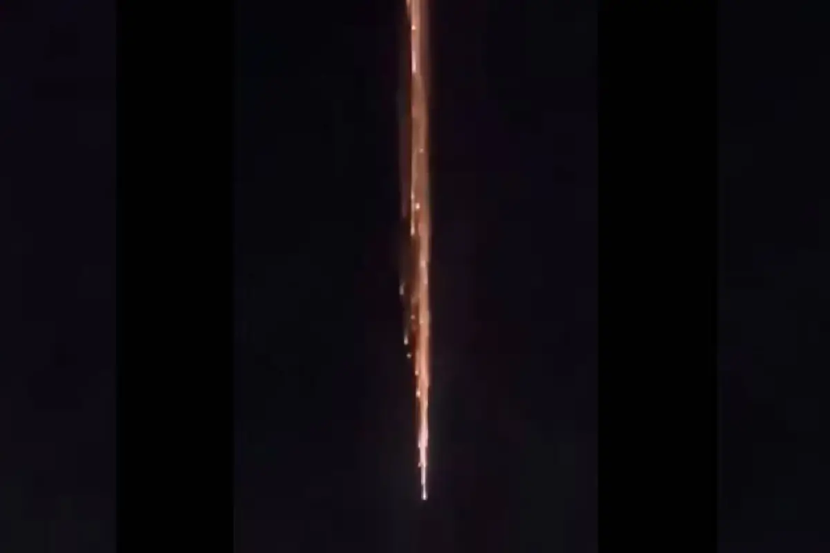Restos del cohete chino Chang Zheng 4B iluminaron el cielo argentino