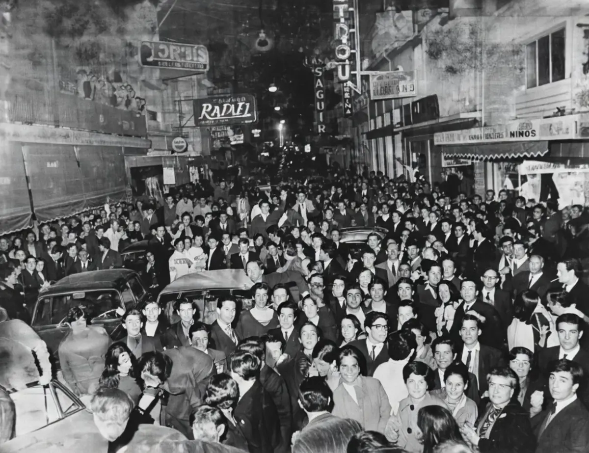 Recuerdos fotográficos: 1969. La llegada a la Luna, frente a LA GACETA