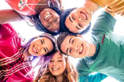 Diccionario para padres: claves para entender el lenguaje adolescente