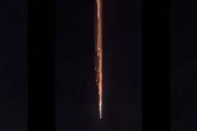 Fenómeno inesperado: restos del cohete chino Chang Zheng 4B iluminaron el cielo argentino
