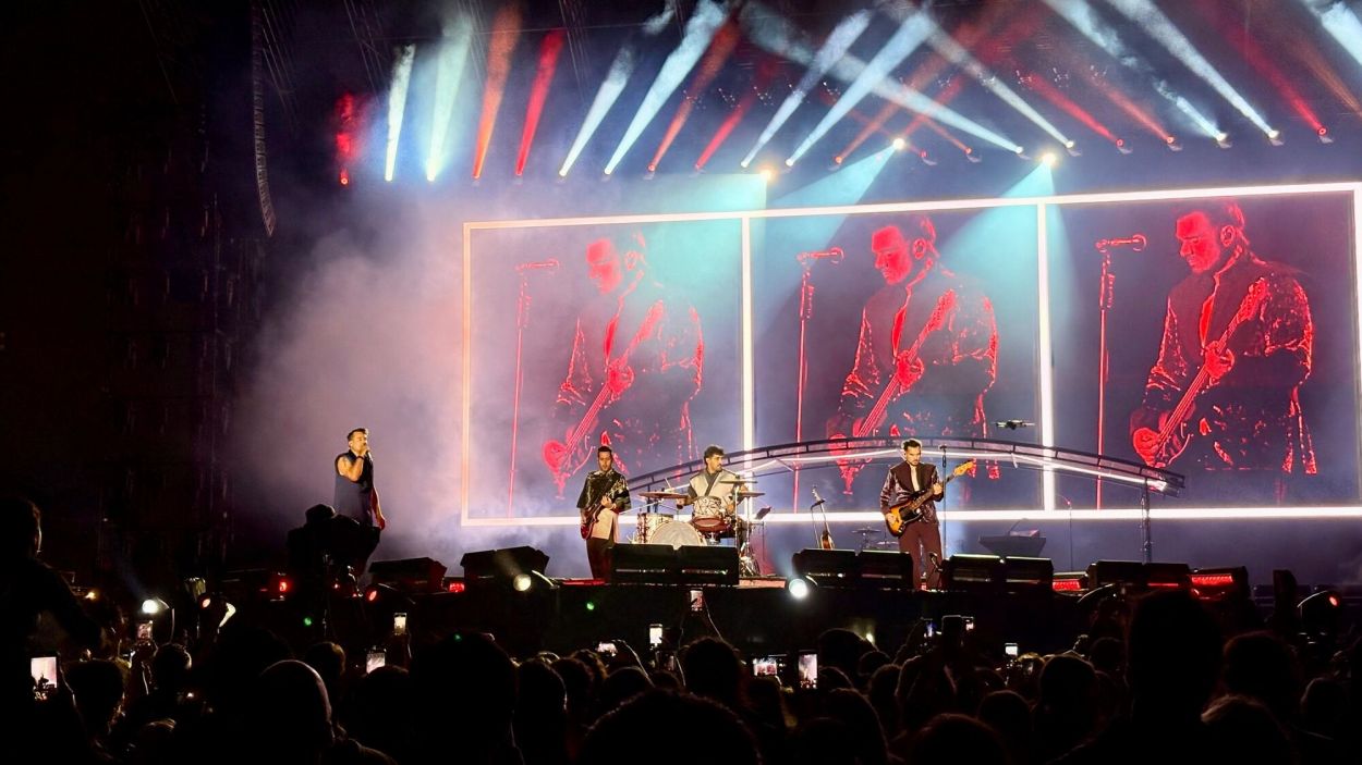 LO DIO TODO. La banda, con Chano en la voz, hizo pasar a los fans por distintos momentos emocionales.