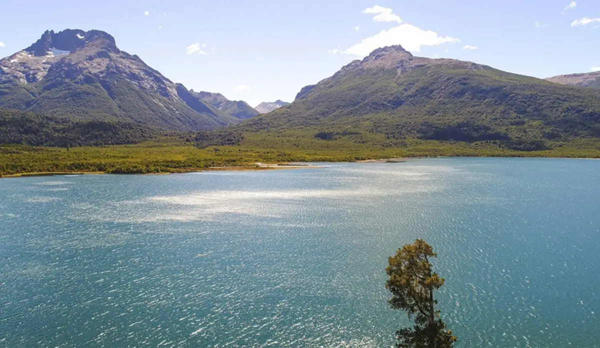 Lago Viedma, el quinto más grande del mundo.